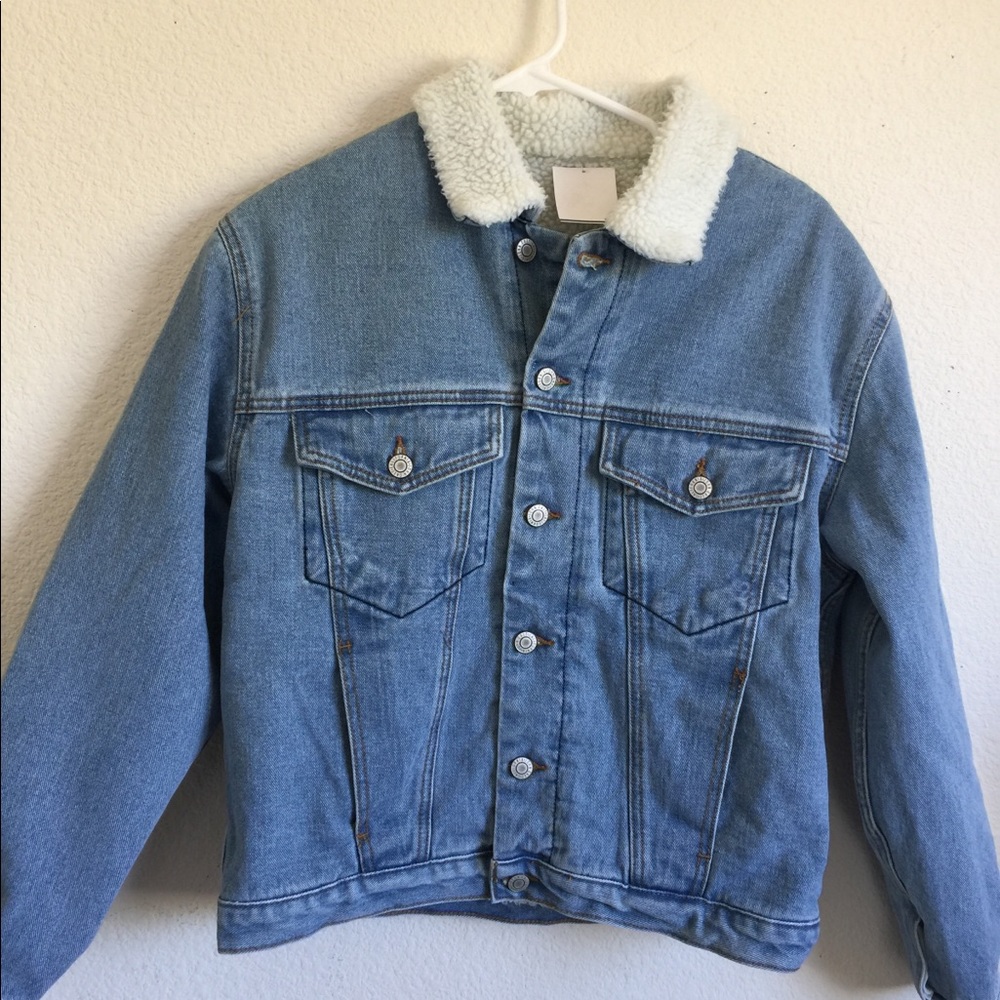 Brandy Melville shaine fur denim jacket